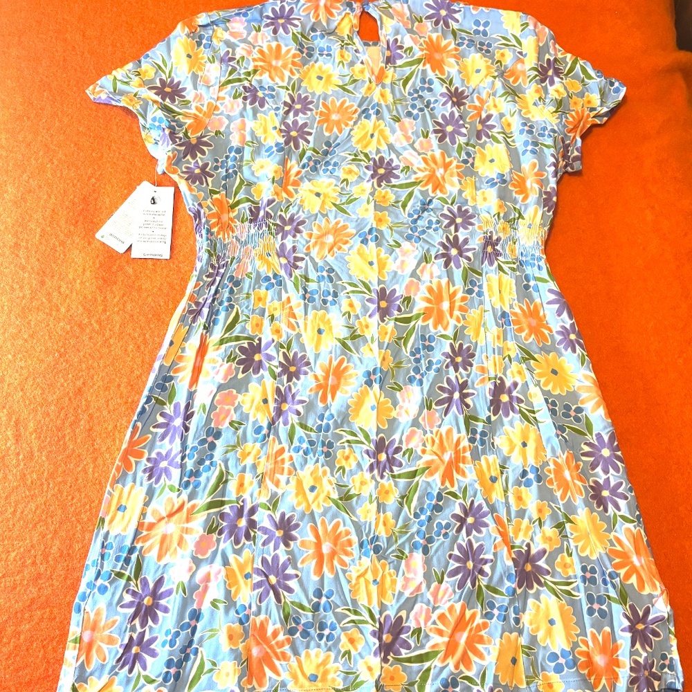 Sky blue and colourful flowers lightweight side smocked viscose dress NWT - Picture 11 of 12